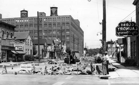 97年_12_60_9-washington-street-paving